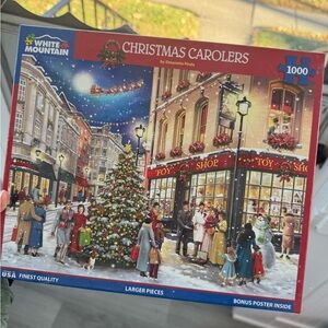 White Mountain Christmas Carolers 1000-Piece Puzzle